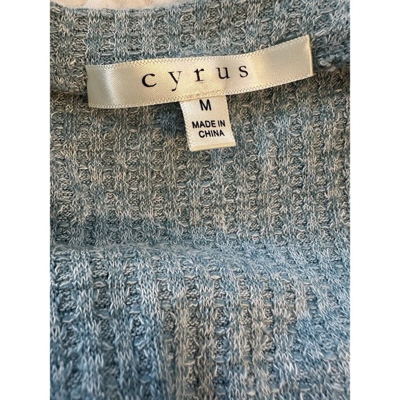 CYRUS Waffle Knit 3/4 Sleeve Top Comfort Size Medium Stretch Polyester Blend - Picture 4 of 7